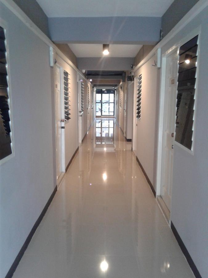 Rinrada Place Hotel Ubon Ratchathani Buitenkant foto
