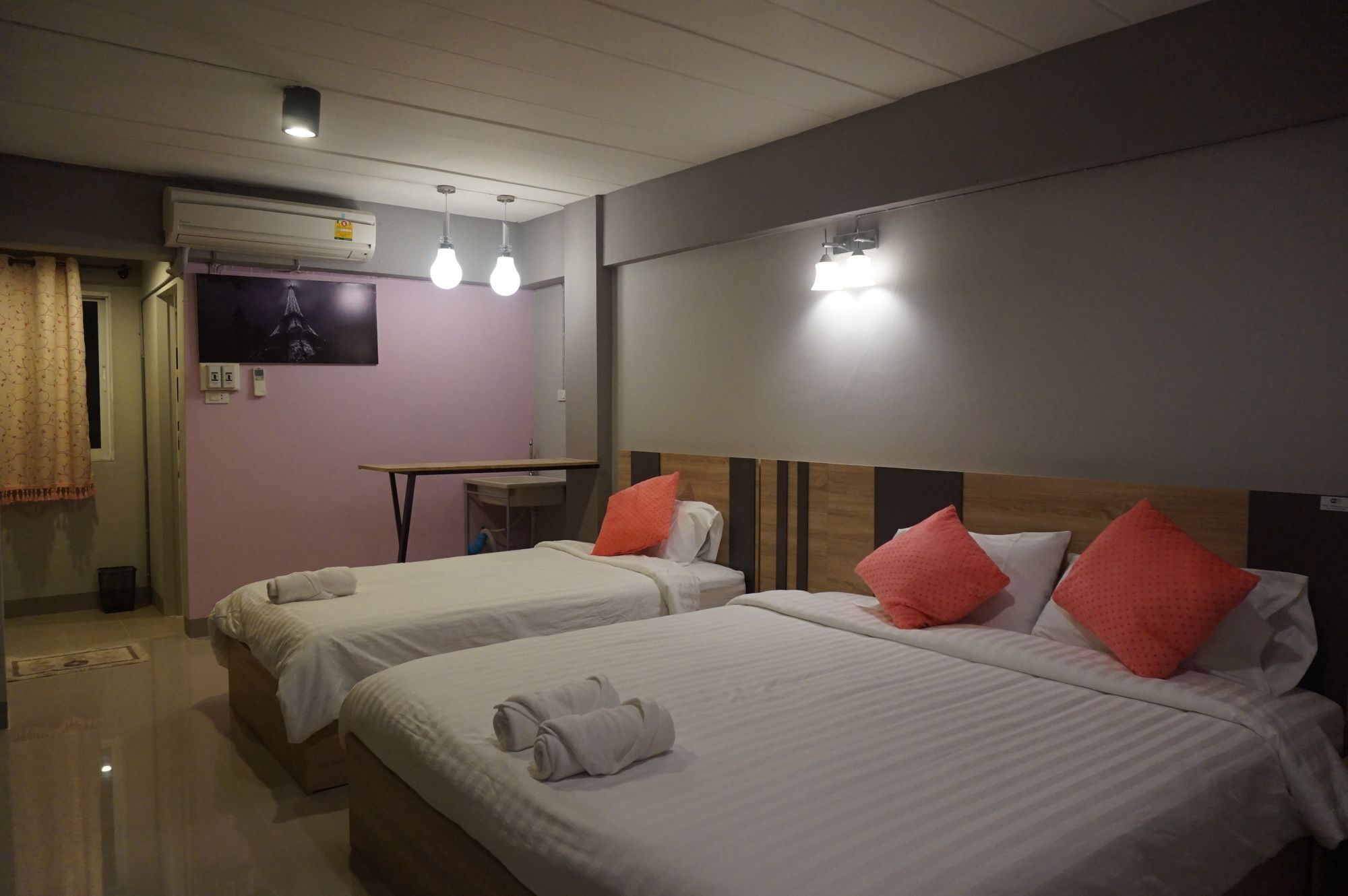 Rinrada Place Hotel Ubon Ratchathani Buitenkant foto
