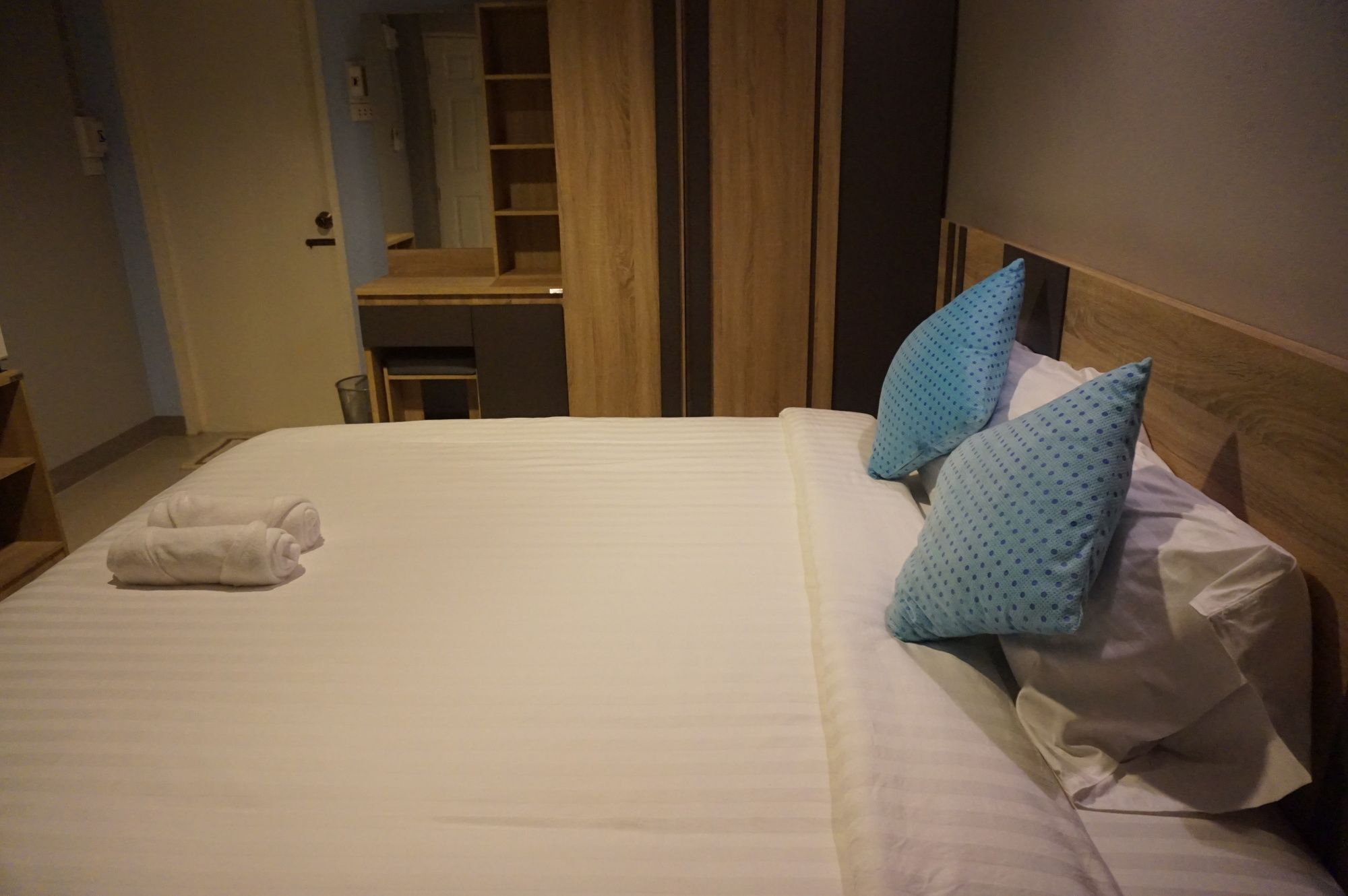 Rinrada Place Hotel Ubon Ratchathani Buitenkant foto