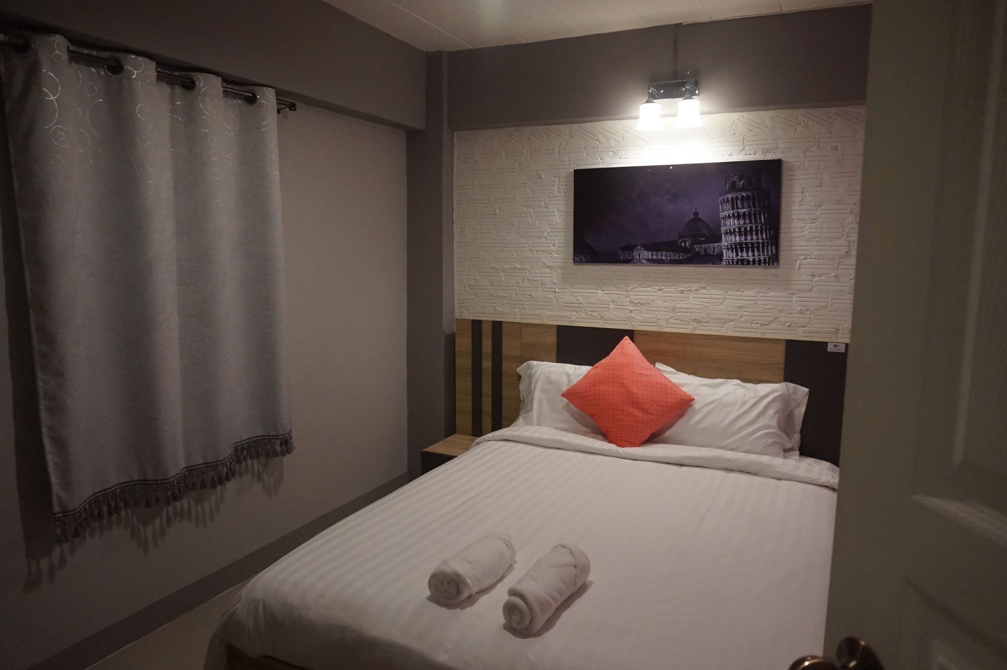 Rinrada Place Hotel Ubon Ratchathani Buitenkant foto