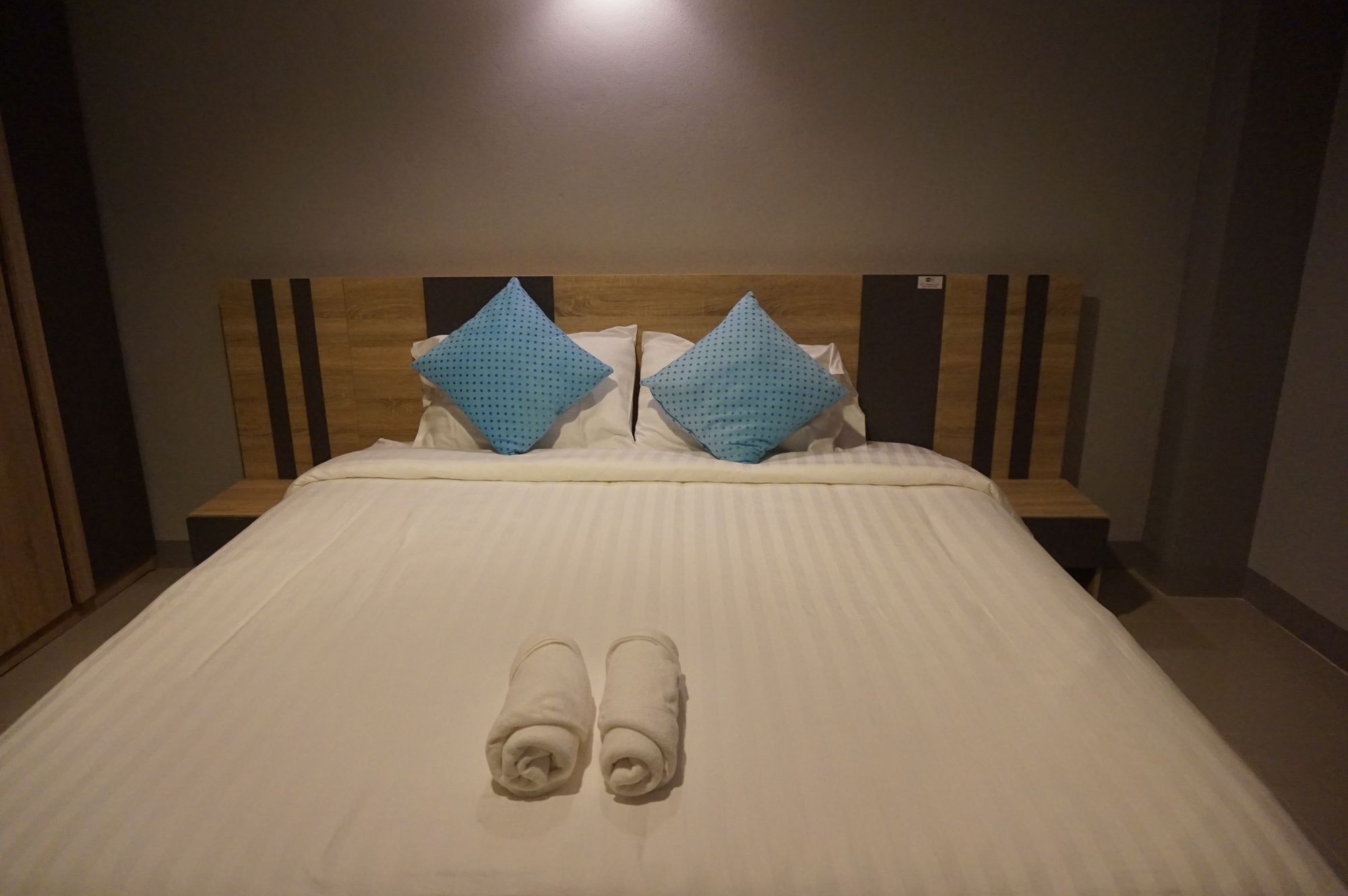 Rinrada Place Hotel Ubon Ratchathani Buitenkant foto
