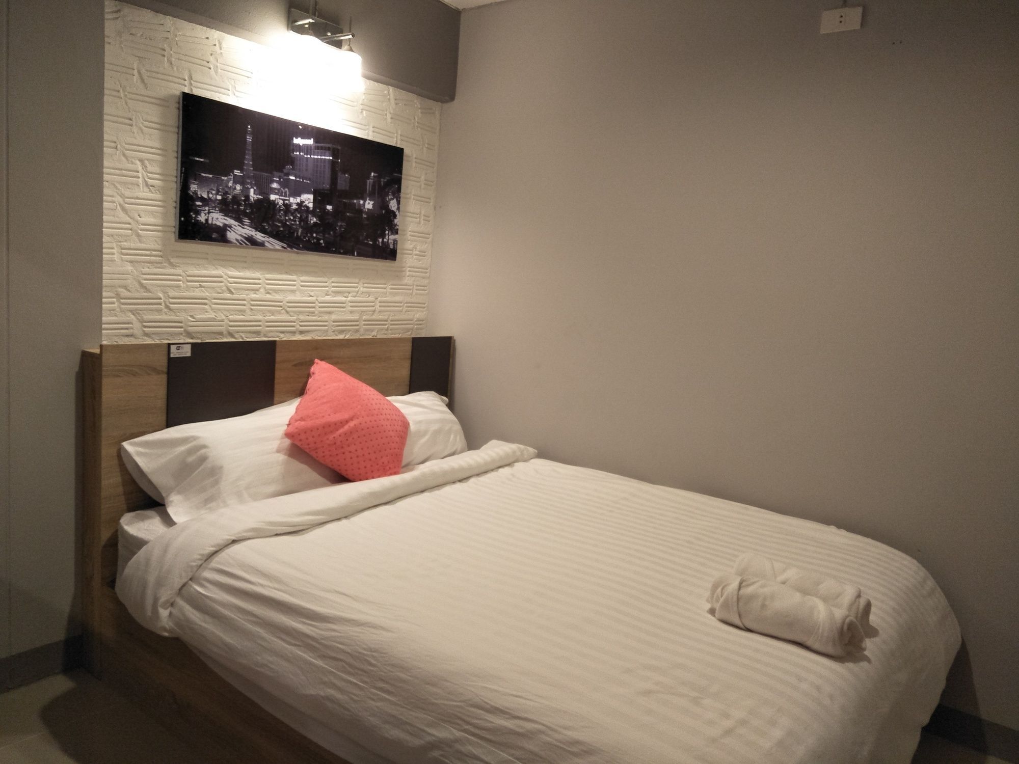 Rinrada Place Hotel Ubon Ratchathani Buitenkant foto