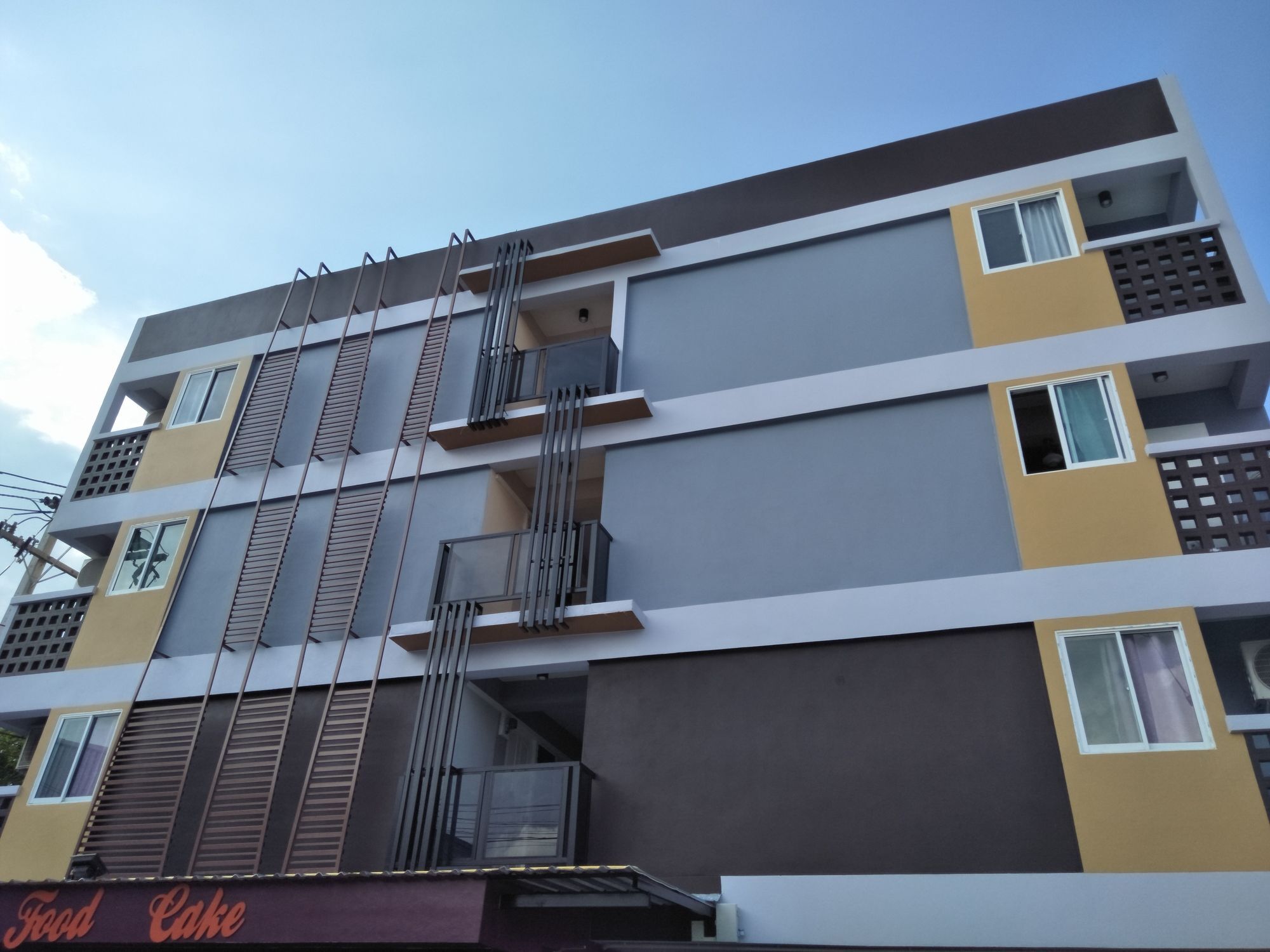Rinrada Place Hotel Ubon Ratchathani Buitenkant foto